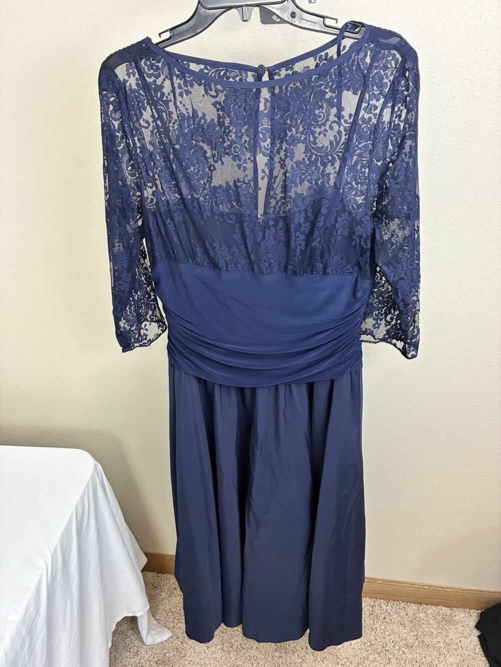 Jessica Howard Navy Lace Illusion Neck Taffeta Skirt Formal Dress 14
